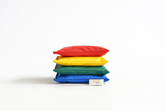 Wasserabweisende Outdoor-Kirschkernkissen Regenbogen